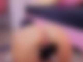 Chlooee's Live Sex Cam Show