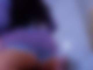Chlooee's Live Sex Cam Show