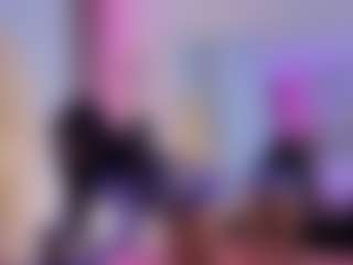 Chlooee's Live Sex Cam Show