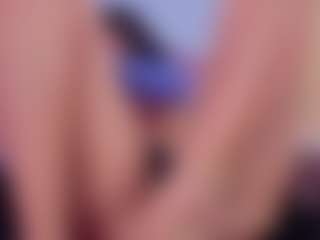 Chlooee's Live Sex Cam Show