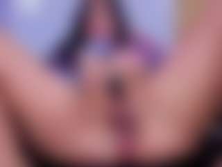 Chlooee's Live Sex Cam Show