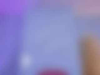 Chlooee's Live Sex Cam Show