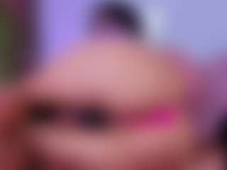 Chlooee's Live Sex Cam Show