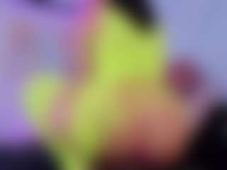 Chlooee's Live Sex Cam Show