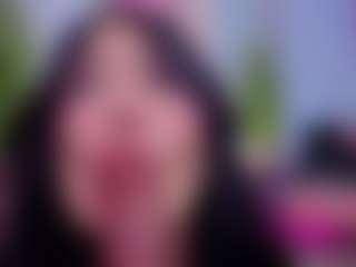 Chlooee's Live Sex Cam Show