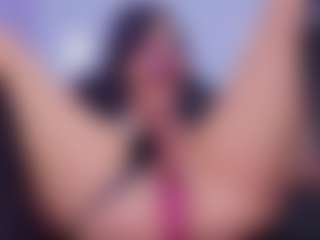 Chlooee's Live Sex Cam Show