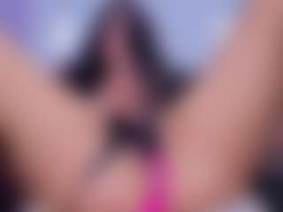 Chlooee's Live Sex Cam Show