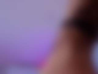 Chlooee's Live Sex Cam Show