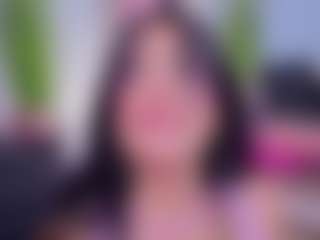 Chlooee's Live Sex Cam Show