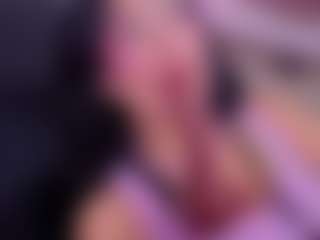Chlooee's Live Sex Cam Show