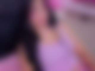 Chlooee's Live Sex Cam Show