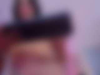 Chlooee's Live Sex Cam Show