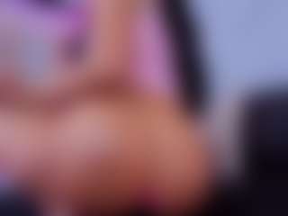 Chlooee's Live Sex Cam Show