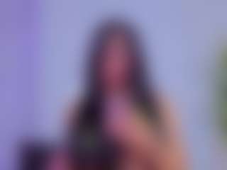 Chlooee's Live Sex Cam Show