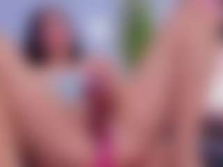 Live cam show with Chlooee - BBW on intimatelivegirls.com
