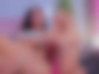 Chlooee's Live Sex Cam Show