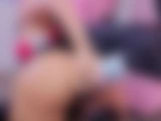 Chlooee's Live Sex Cam Show