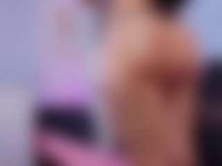 Live cam show with Chlooee - Bedroom Lovense on Camming Site