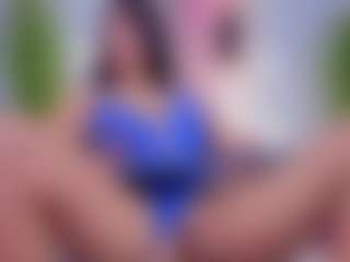Chlooee's Live Sex Cam Show