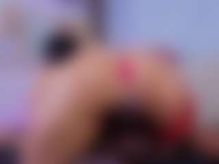 Chlooee's Live Sex Cam Show