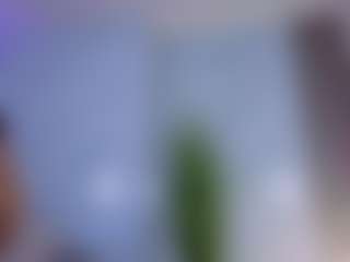 Chlooee's Live Sex Cam Show