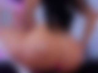 Chlooee's Live Sex Cam Show