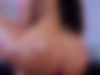 Chlooee's Live Sex Cam Show