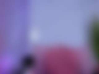 Chlooee's Live Sex Cam Show