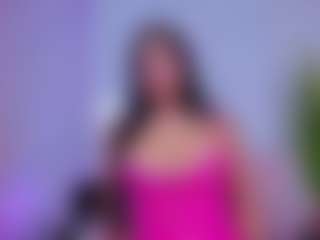 Live cam show with Chlooee - Nympho on googirlz