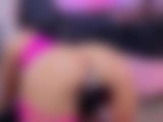 Chlooee's Live Sex Cam Show
