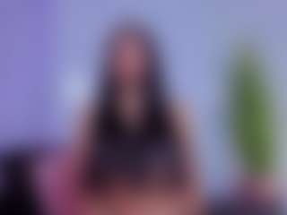 Chlooee's Live Sex Cam Show