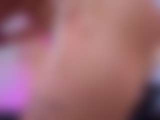 Chlooee's Live Sex Cam Show
