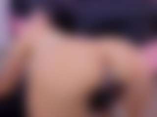 Chlooee's Live Sex Cam Show