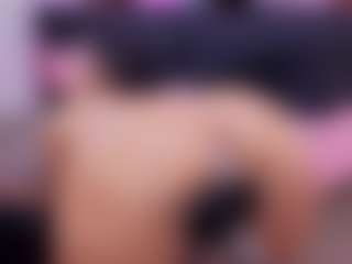 Chlooee's Live Sex Cam Show