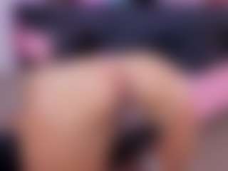Chlooee's Live Sex Cam Show
