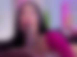 Chlooee's Live Sex Cam Show