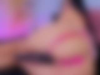 Chlooee's Live Sex Cam Show