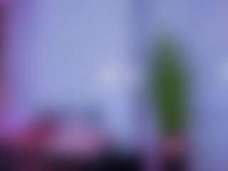Chlooee's Live Sex Cam Show
