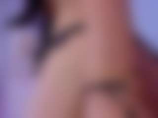 Chlooee's Live Sex Cam Show
