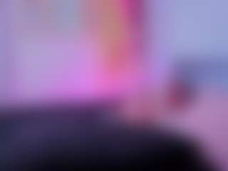 Chlooee's Live Sex Cam Show