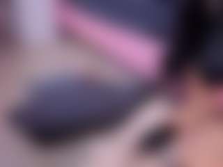 Chlooee's Live Sex Cam Show