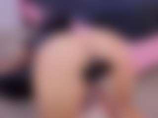 Chlooee's Live Sex Cam Show