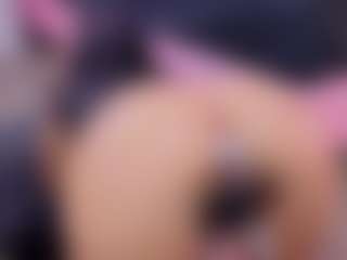 Live cam show with Chlooee - Curvy Latina on SxyPornLive | colombia