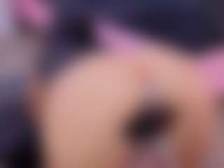 Chlooee's Live Sex Cam Show