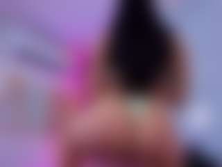 Chlooee's Live Sex Cam Show