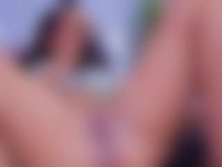 Chlooee's Live Sex Cam Show