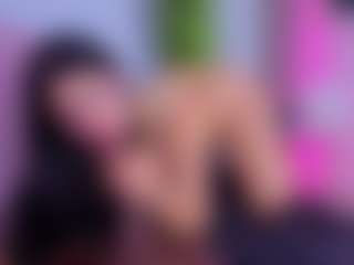 Chlooee's Live Sex Cam Show