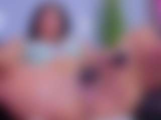 Chlooee's Live Sex Cam Show