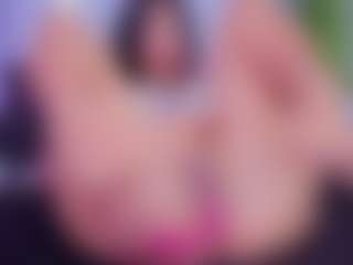 Chlooee's Live Sex Cam Show