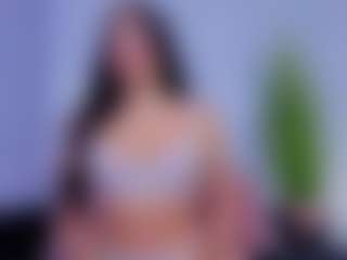 Chlooee's Live Sex Cam Show